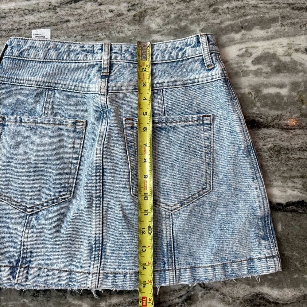 Abercrombie & Fitch Blue Denim Button Front Mini Skirt Size 4/27 - Picture 4 of 5